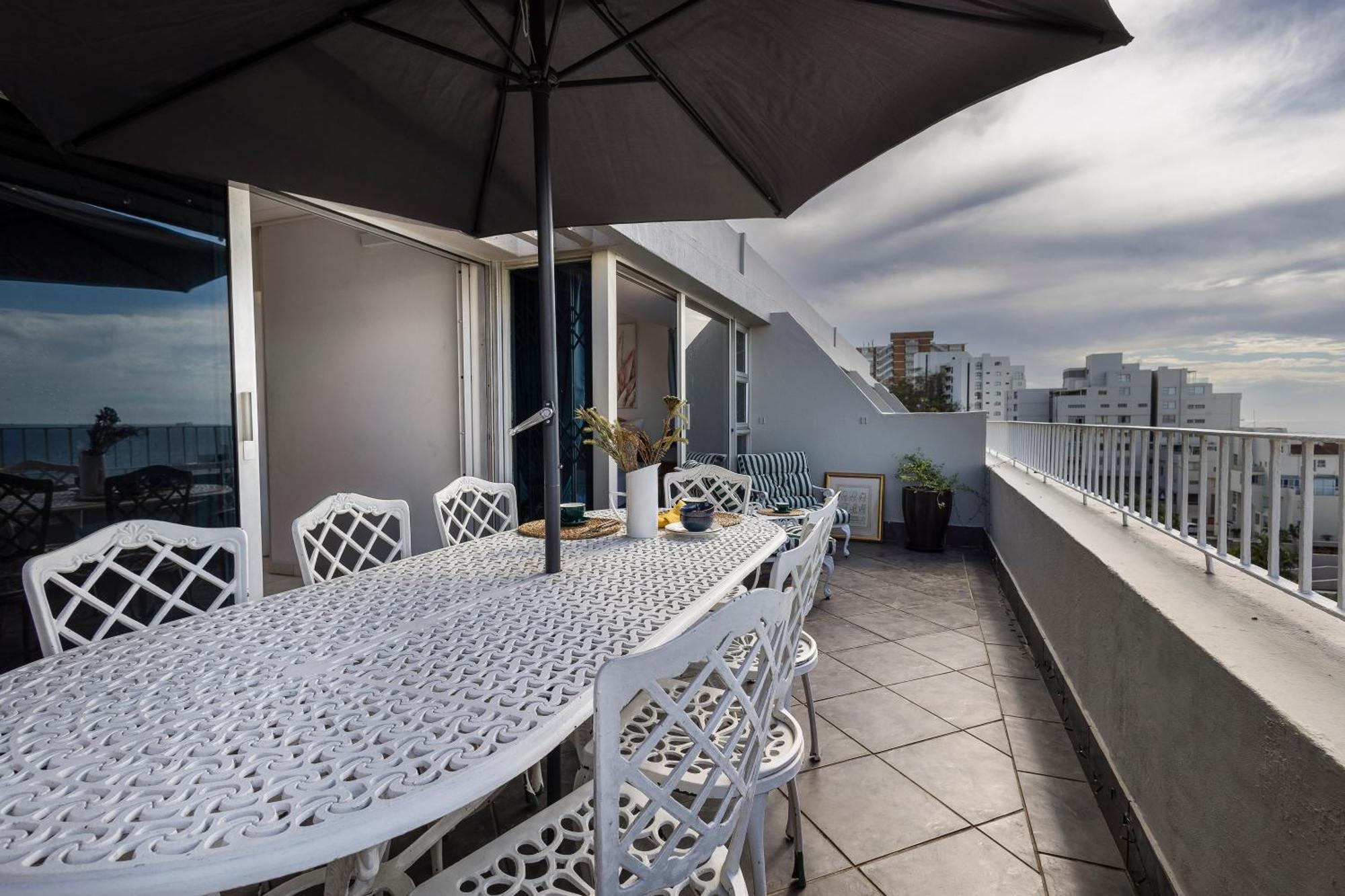 302 Ben Siesta Umhlanga Rocks Apartment