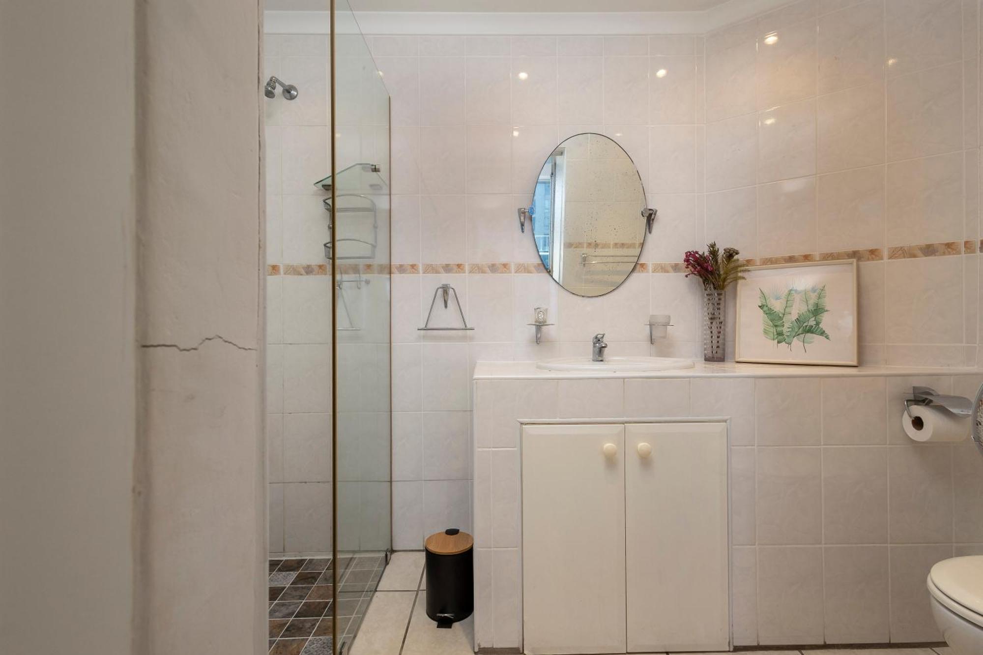 302 Ben Siesta Umhlanga Rocks Apartment Durban